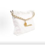 CHANEL 22 Bag White Smooth Calfskin Tote Shoulder Bag - Image 2