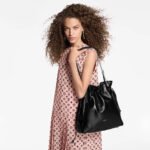 Louis Vuitton Off Duty Vibe MM Black Lambskin Tote Bag - Image 2