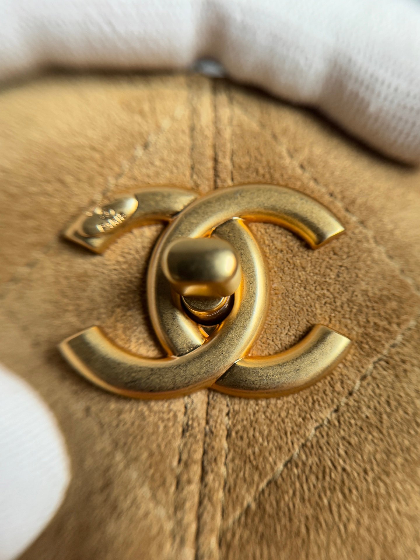 Chanel 25A lambskin tote bag in color-block leather, 2026 seasonal collection