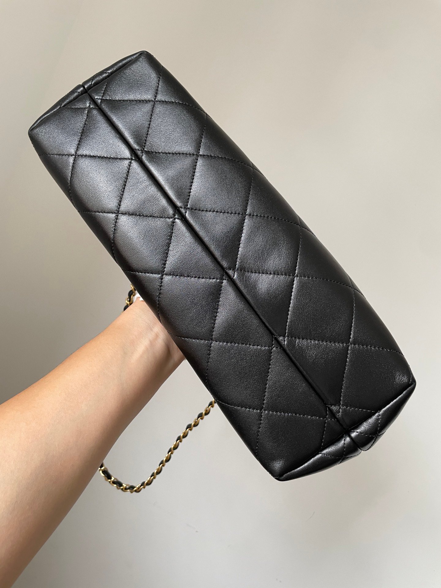Chanel 25A lambskin tote bag in color-block leather, 2026 seasonal collection